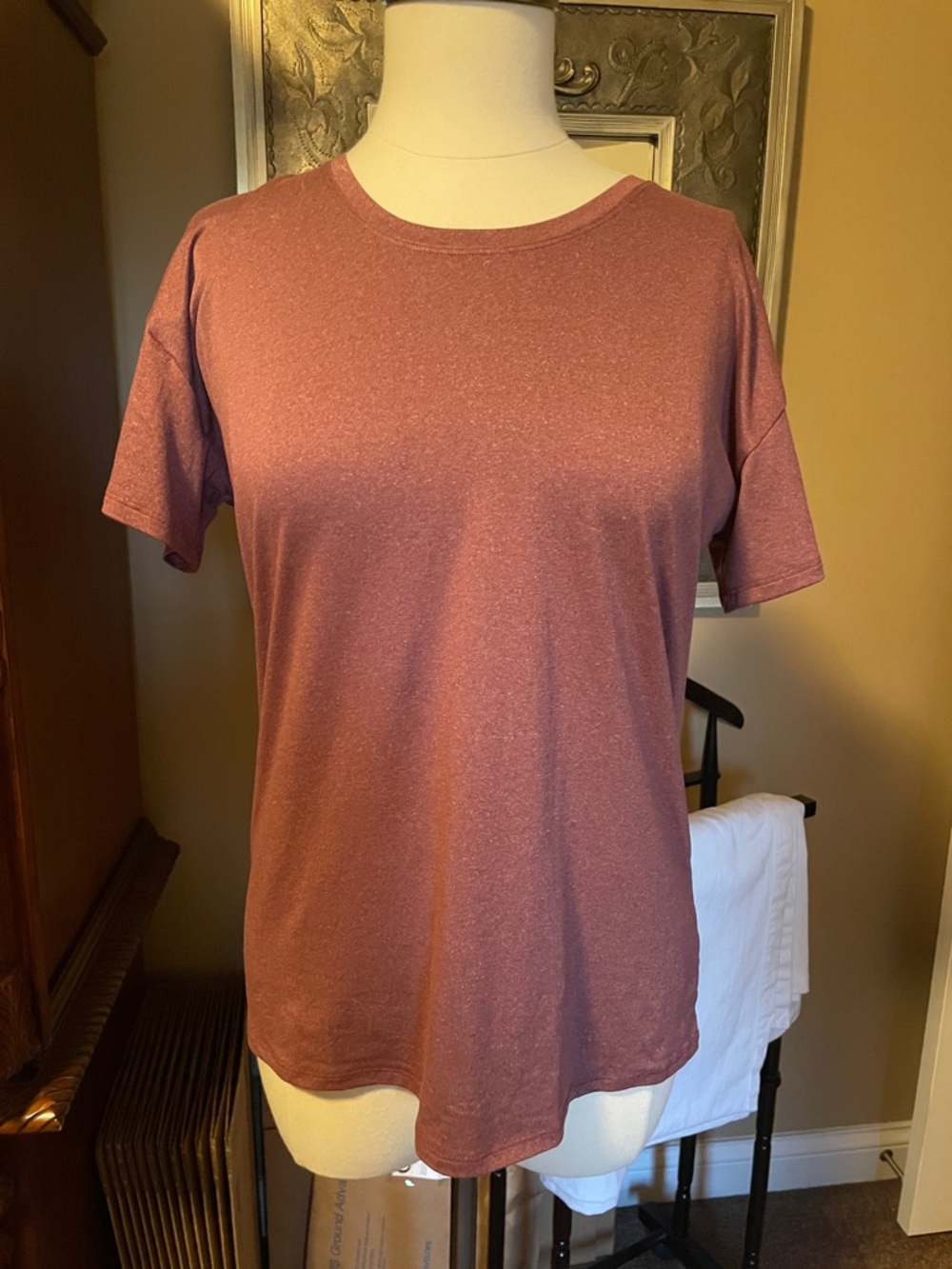 REI Coop Women's Short Sleeve Crewneck Top Size Medium